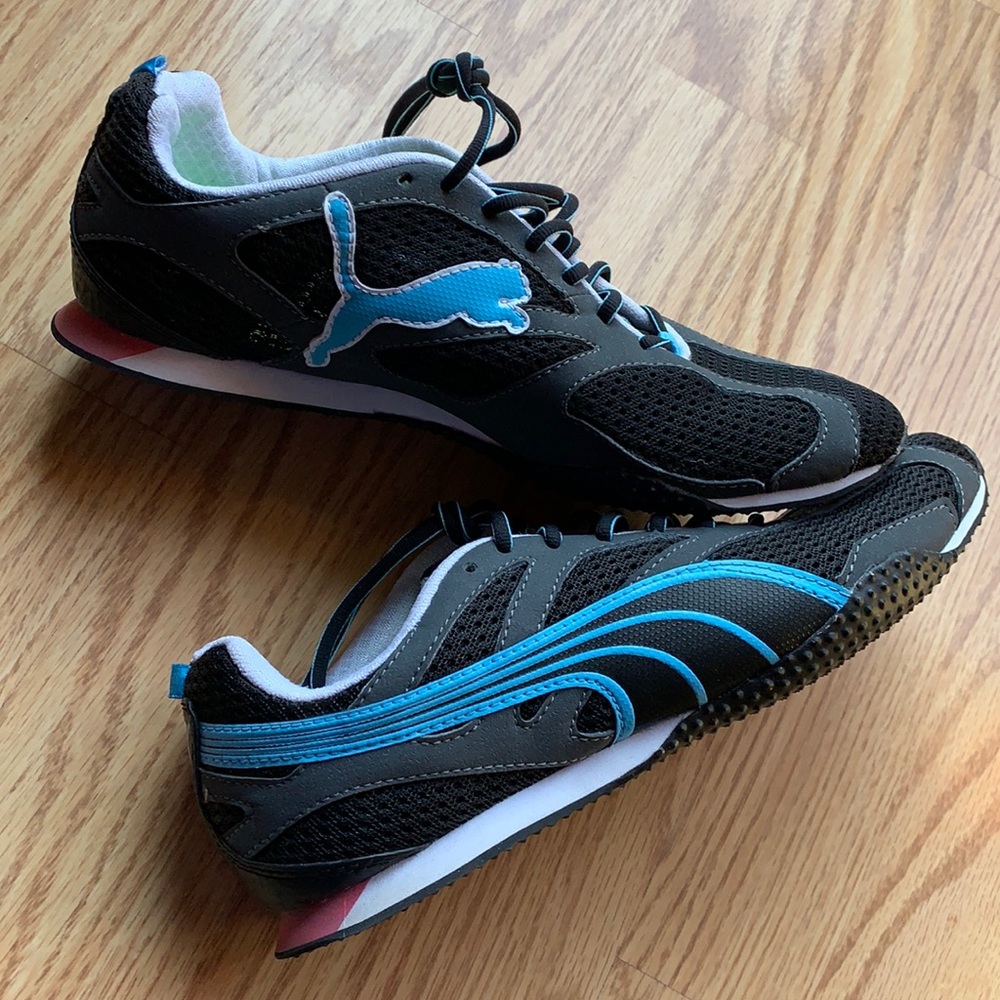 Puma Sneakers